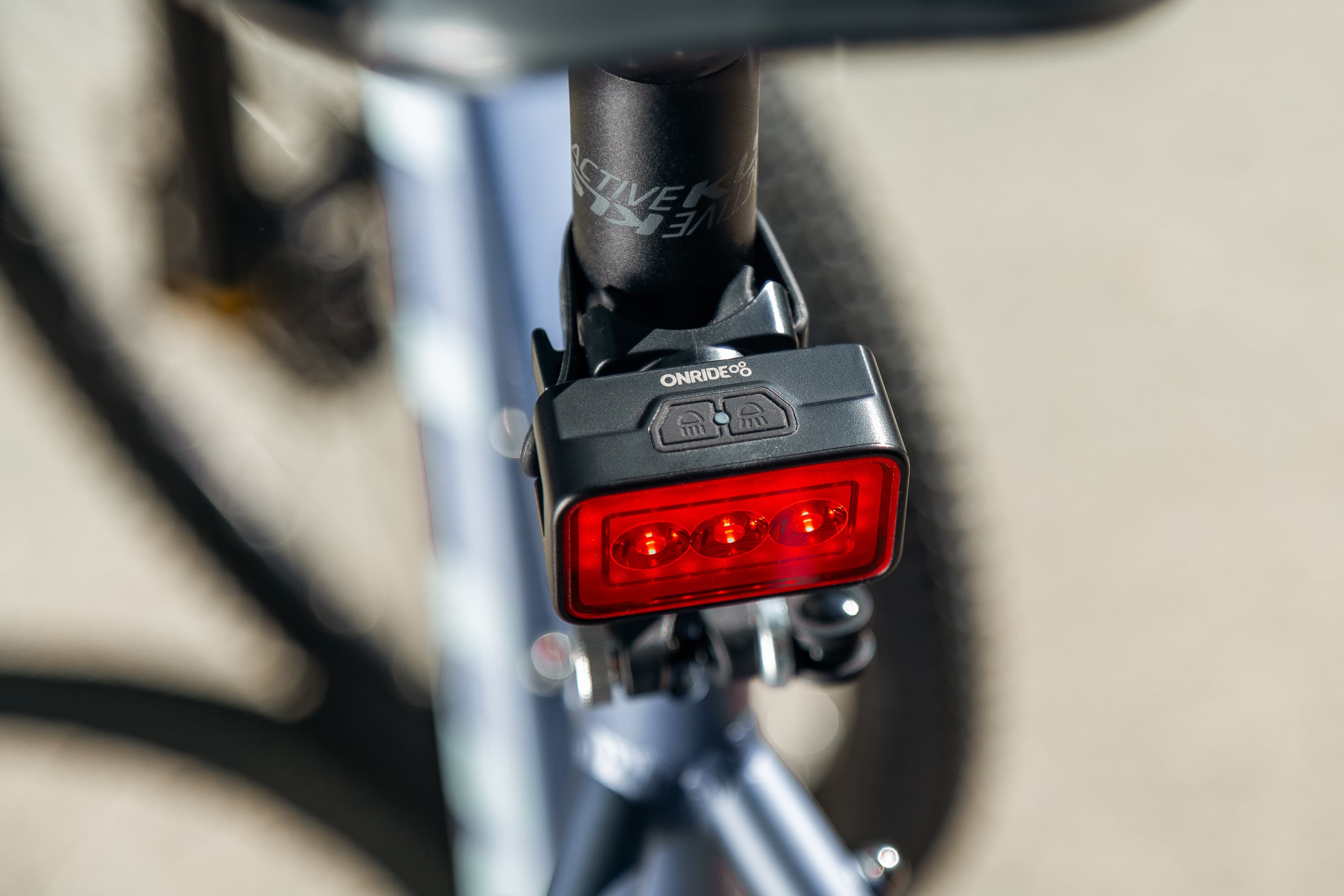 Заднє світло ONRIDE Bizarre R (23 lm, 700 mAh, Type-C), пластикове — мініатюра 2
