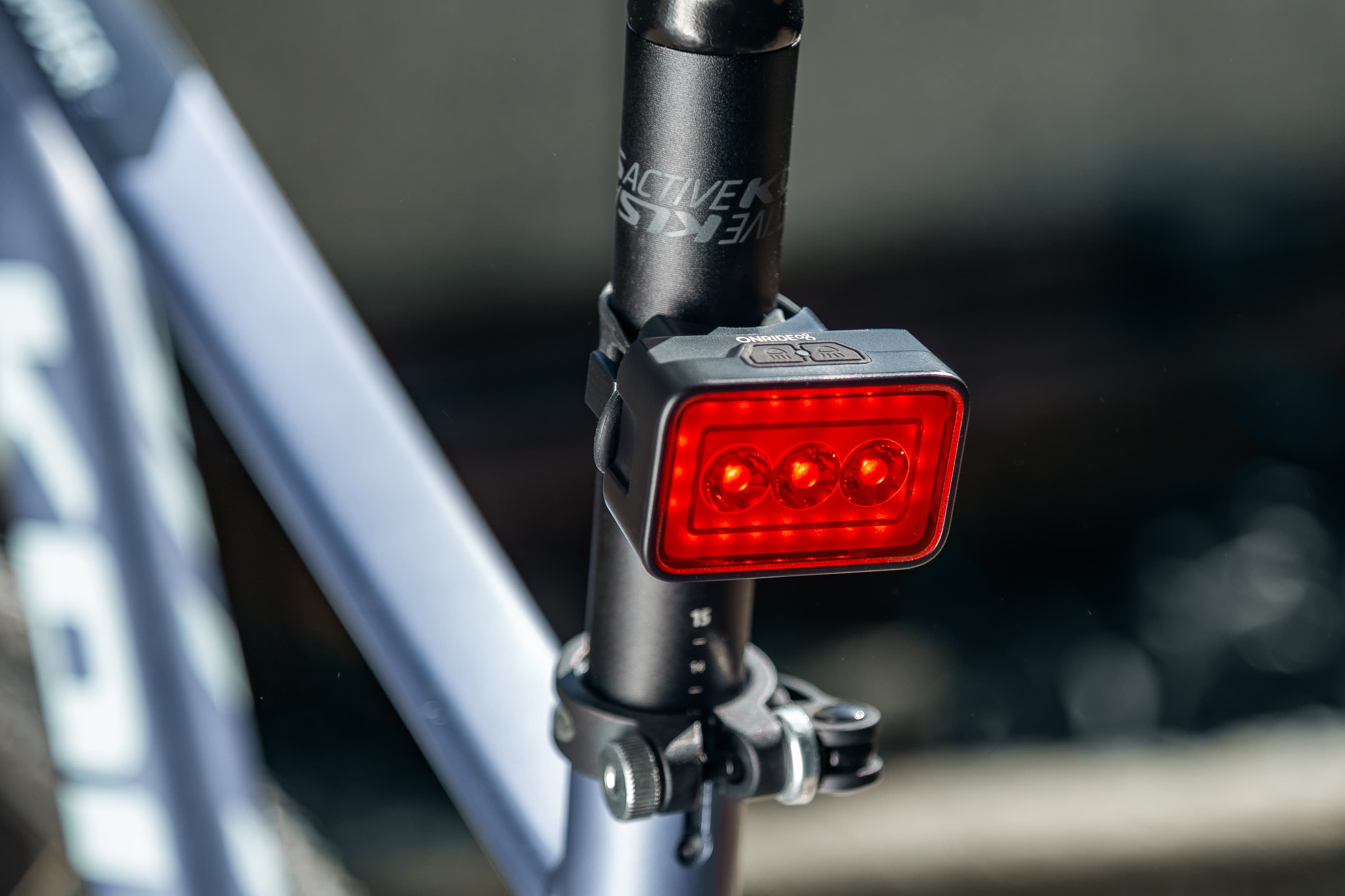 Заднє світло ONRIDE Bizarre R (23 lm, 700 mAh, Type-C), пластикове — мініатюра 3