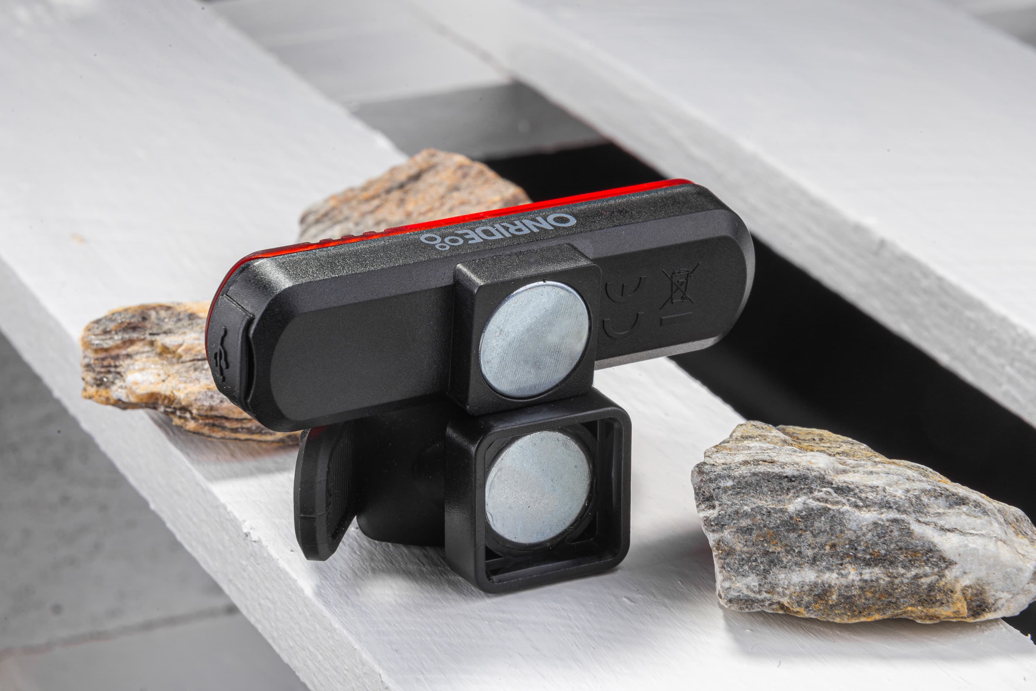 Заднє світло ONRIDE Plato Mag (30 lm, 330 mAh, Type-C), пластикове, кріплення на магніті — мініатюра 3