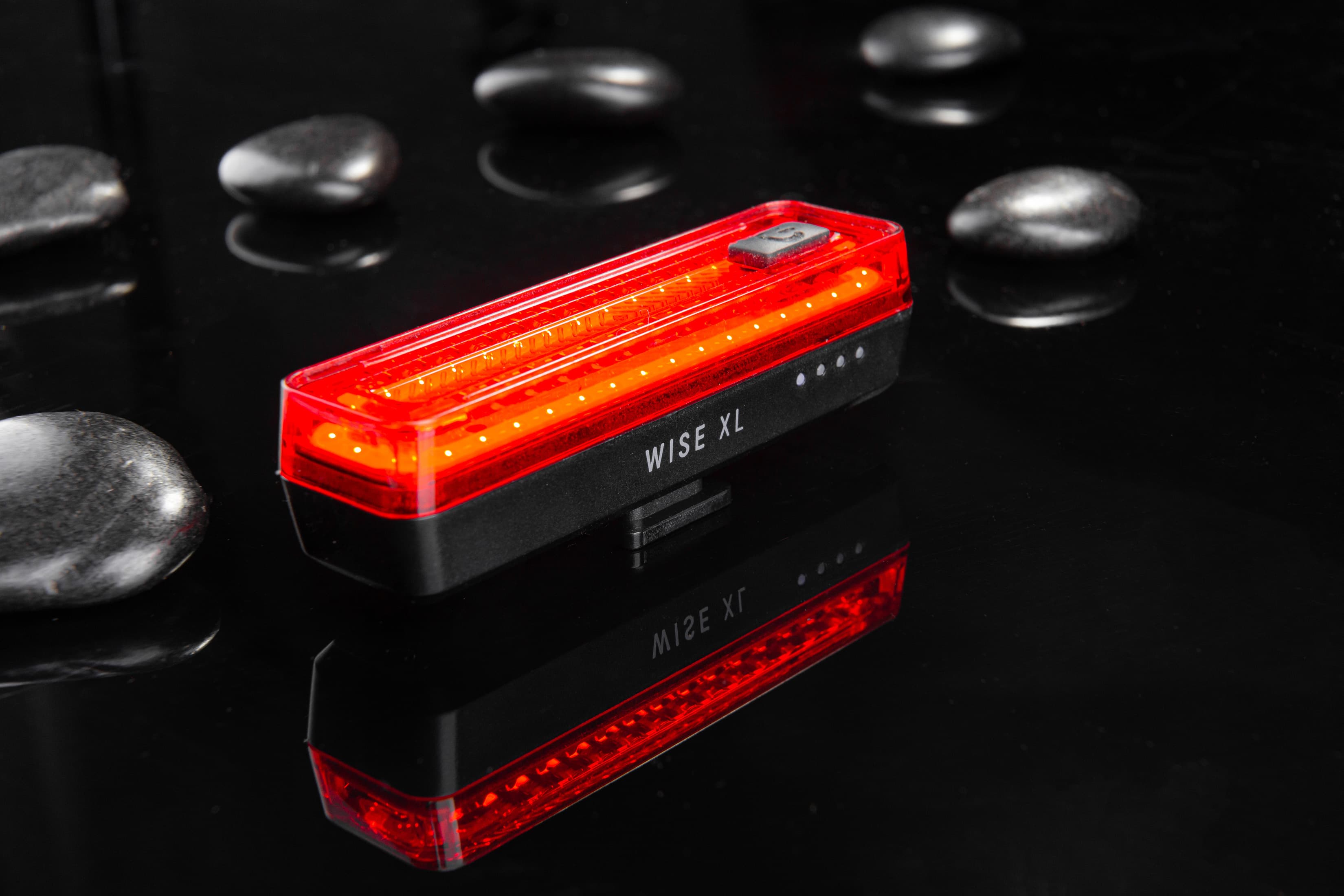 Заднє світло ONRIDE Wise XL (30 lm, 600 mAh, Type-C), з датчиком освітленості — мініатюра 6